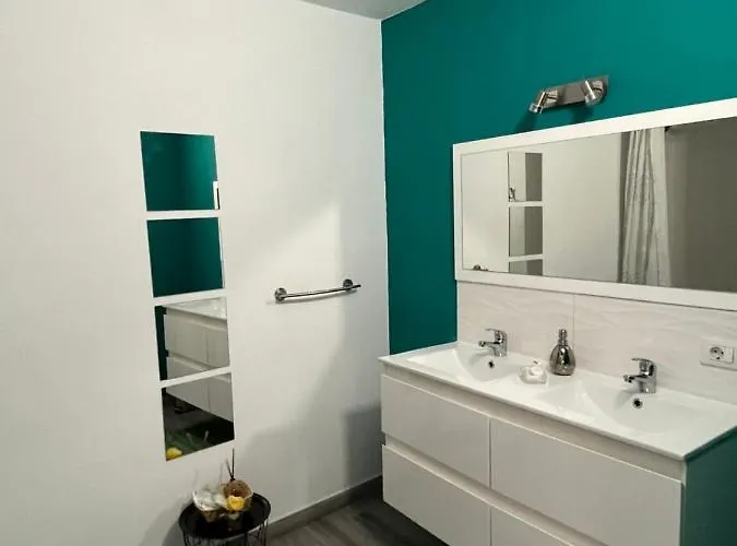 Cornelia's 7 Exelente Ubicacion Apartment *