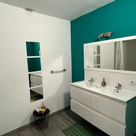 Cornelia's 7 Exelente Ubicacion Appartement *